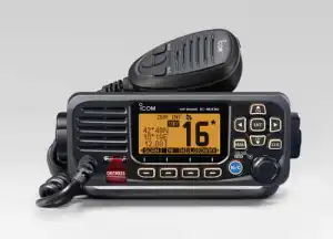 Radiotelefon ICOM IC-M330GE z GPS